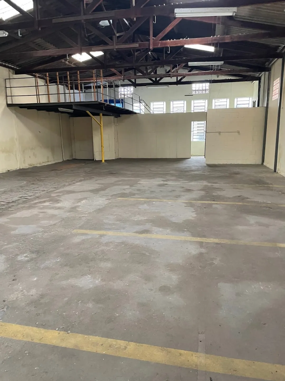Imagem Comercial para Locação 550M², São Benedito, Pindamonhangaba - SP