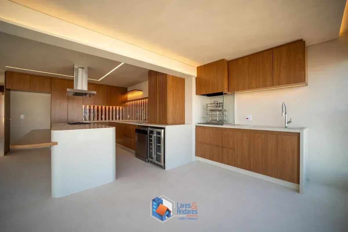 Imagem Apartamento para venda em Vila Romana com 3 quartos, sendo 3 suítes, 184m²