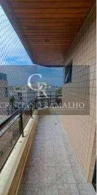 Imagem Cobertura Duplex à venda em Cabo Frio, Algodoal, com 4 quartos, 206m2, na quadra da praia