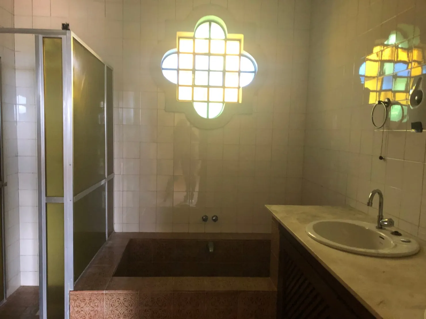Imagem Comercial à venda 4 Quartos, 2 Suites, 8 Vagas, 786M², Jardim Boa Vista, Pindamonhangaba - SP