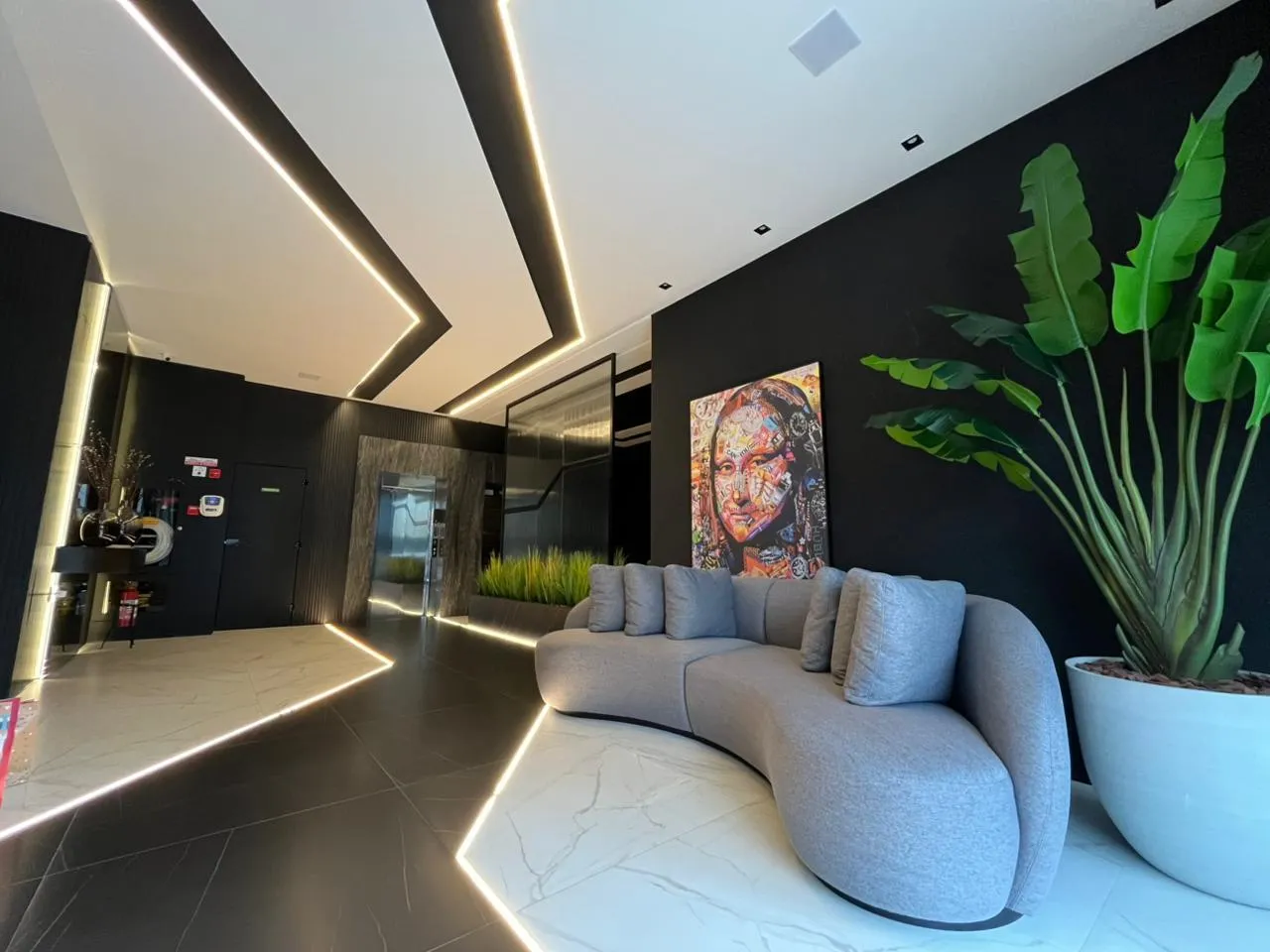 Imagem Apartamento com vista para o mar à venda com 100m2 por R$ 2.000.000,00