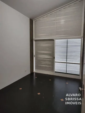 Imagem Casa com 3 dormitórios 1 suíte no Condomínio Portal de Itu I em Itu SP com 370 m2 localização privilegiada dentro do Condomínio