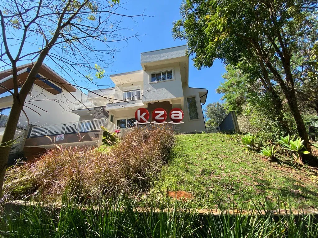 Imagem Imperdível Casa de Luxo a venda no Condomínio Villagio Capriccio em Louveira- 3 Suítes, 3 Salas, 5 Banheiros, 4 Vagas e piscina - 277m².