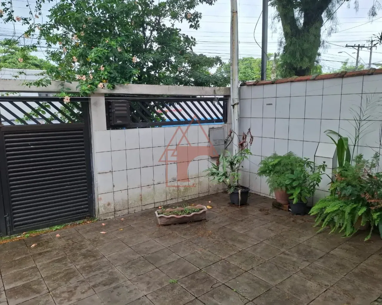 Casa com 3 Quartos à Venda, 320 m² em Vila Paulista - Cubatão