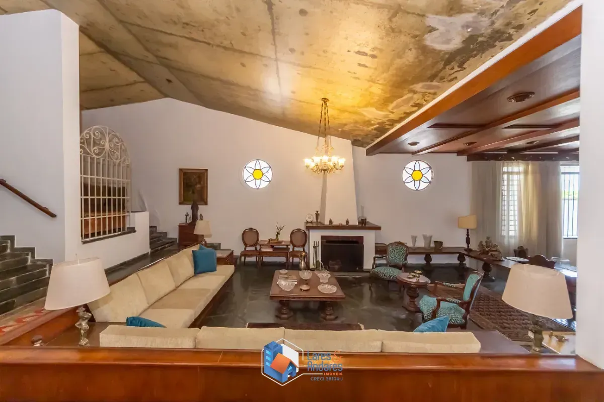 Imagem Casa para venda em Campo Belo com 5 quartos, sendo 4 suítes, 369m²
