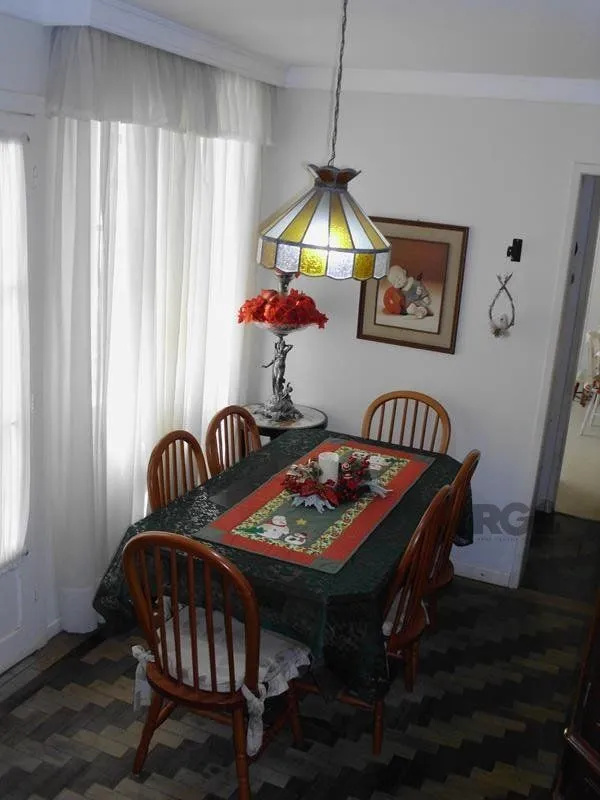 Imagem Casa sobrado no bairro Higienópolis de 3 dormitórios e 2 vagas