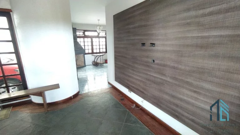 Imagem Casa a venda, 03 quartos c/suíte espaço nos fundos, área de lazer no Barreirinha/Abranches em Curitiba PR