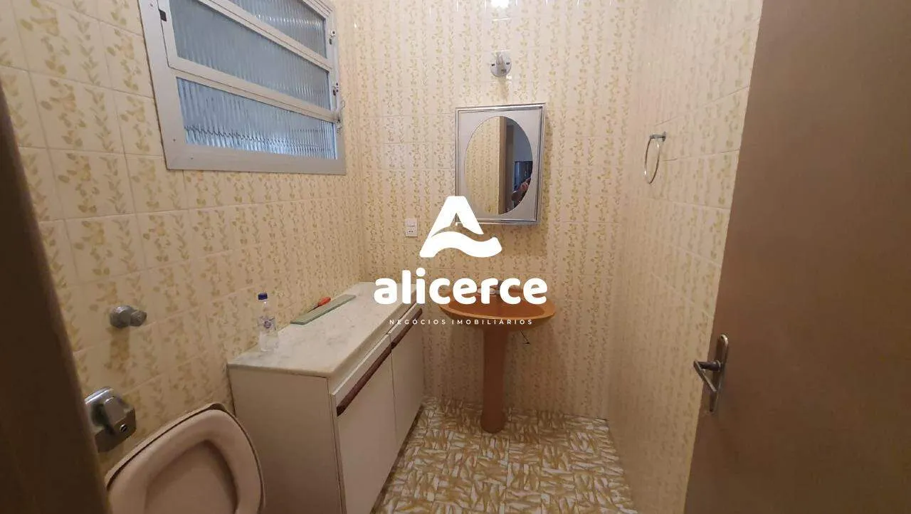 Imagem Casa à venda com 4 quartos 1 suíte, 356,47m² em Balneário Florianópolis