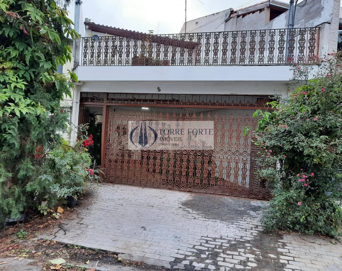 Foto do imóvel Casa de 152m² com 3 dormitórios e 2 vagas no Alto do Pari em Rua Romeu Bertelli