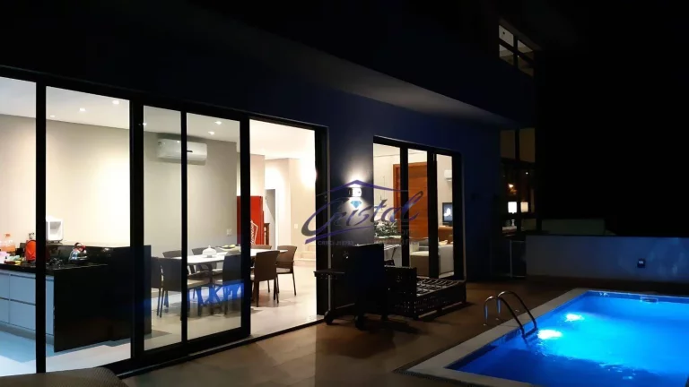 Imagem Casa com 4 dormitórios à venda, 230 m² por R$ 2.600.000,00 - Lagoinha - Ubatuba/SP