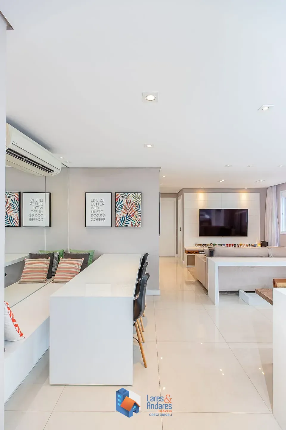 Imagem Apartamento para venda em Santo Amaro com 2 quartos, sendo 1 suíte, 85m²