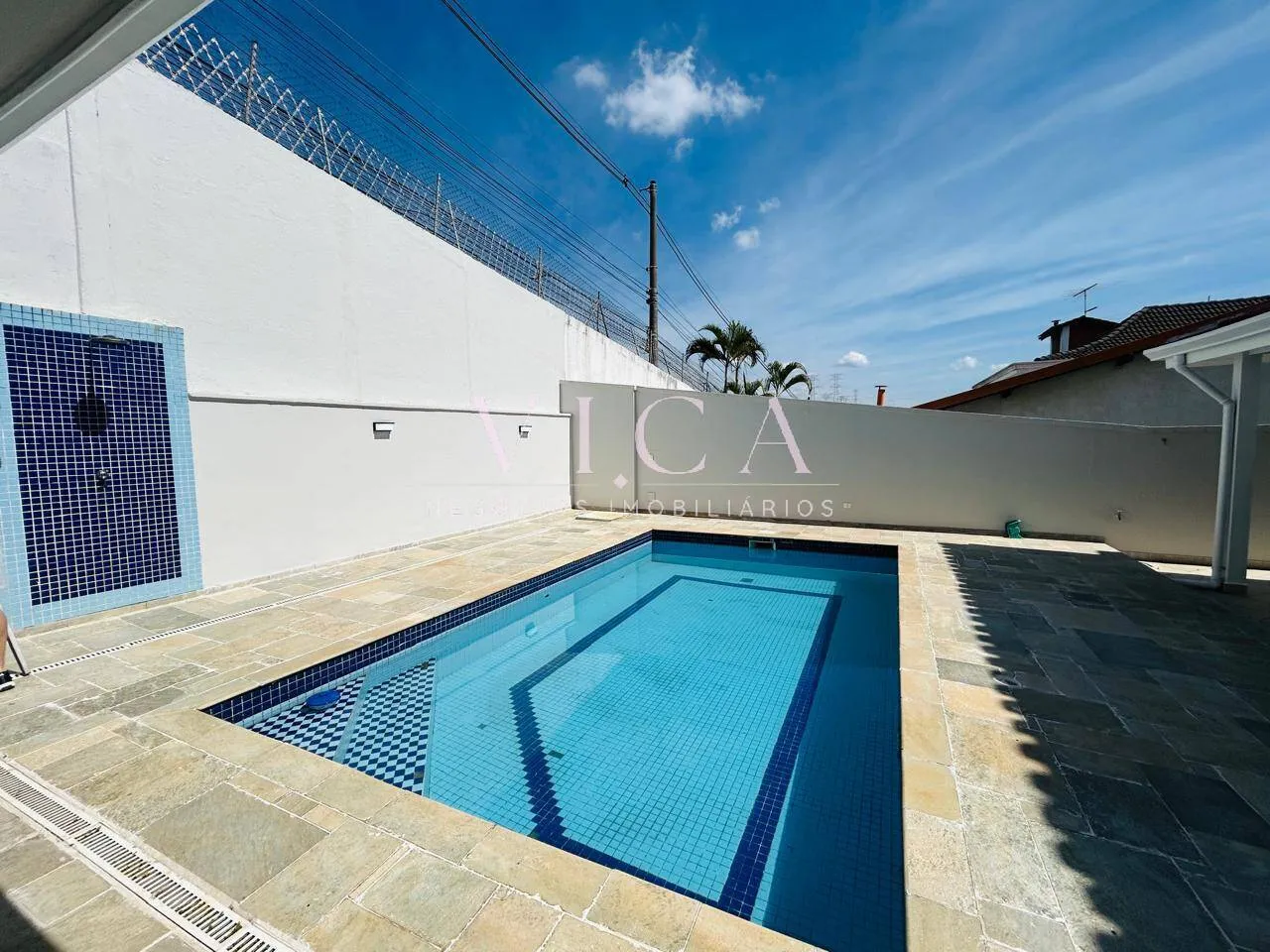 Imagem Casa 400m² 4 dormitórios 4 vagas venda- aluguel por R$14.400/mês Alphaville