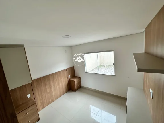 Imagem Casa para Venda em Porto Seguro, Rua Jacaranda, 3 dormitórios, 1 suíte, 2 banheiros, 1 vaga