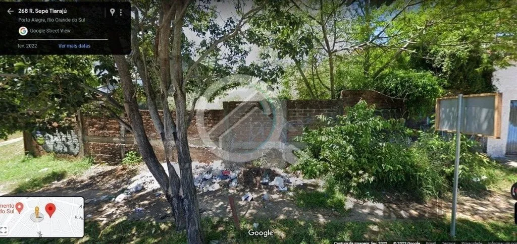 Imagem Terreno grande no bairro Medianeira, Zona Centro Sul de Porto Alegre. Trata-se de uma área com 2.13...