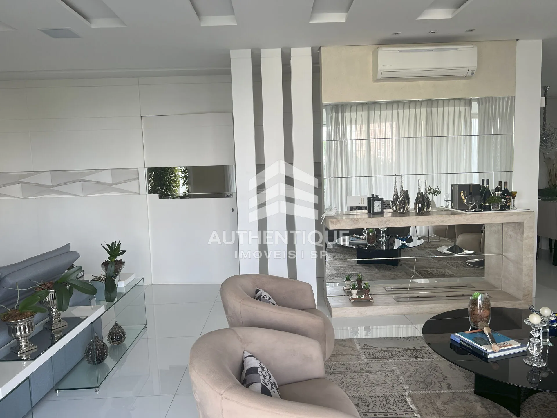 Imagem THE PLACE MOEMA PASSAROS - Apartamento Alto Padrão em Moema Nobre à venda