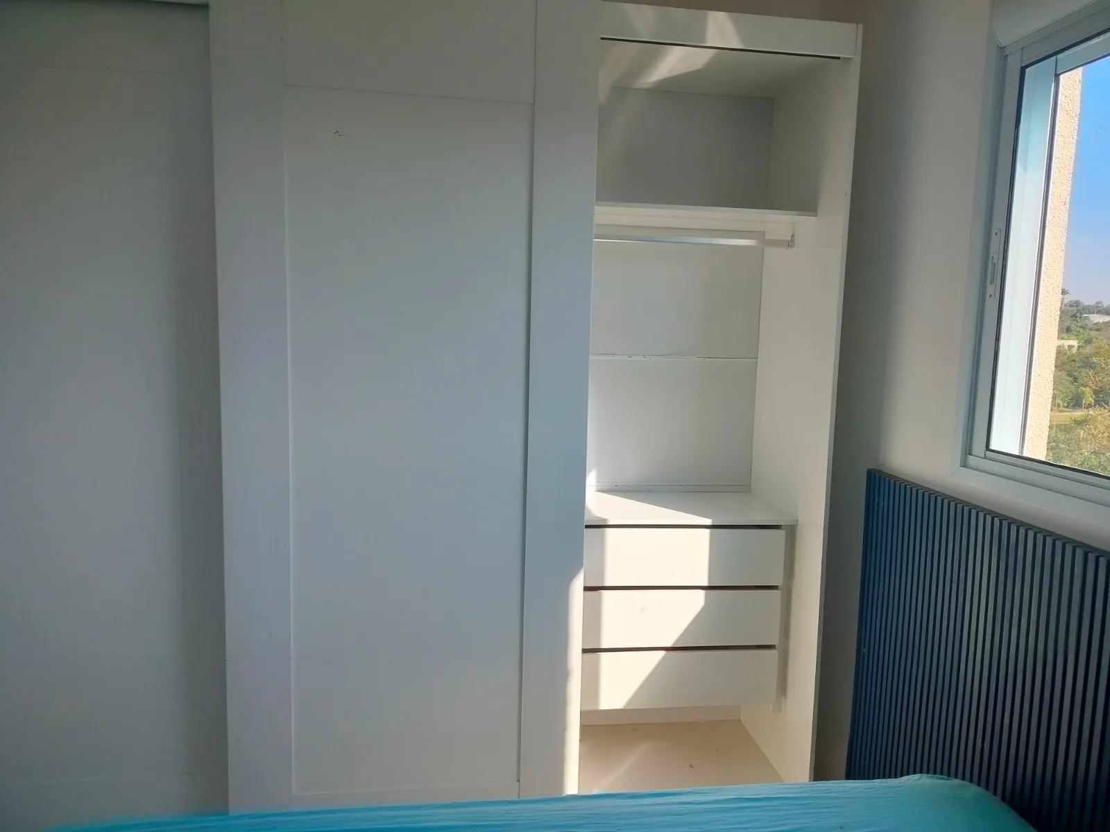 Imagem Apartamento Mobiliado com Três Dormitorios no Coração do Parque Campolim