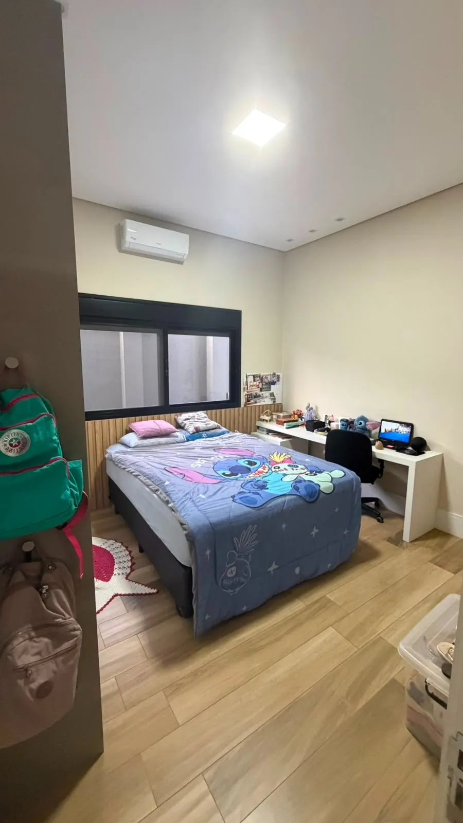 Imagem Casa de Alto Padrão à Venda no Village Ipanema I, Araçoiaba da Serra. 1.030 m² de terreno | 313 m² construídos | 3 suítes | 4 vagas | Piscina aquecida
