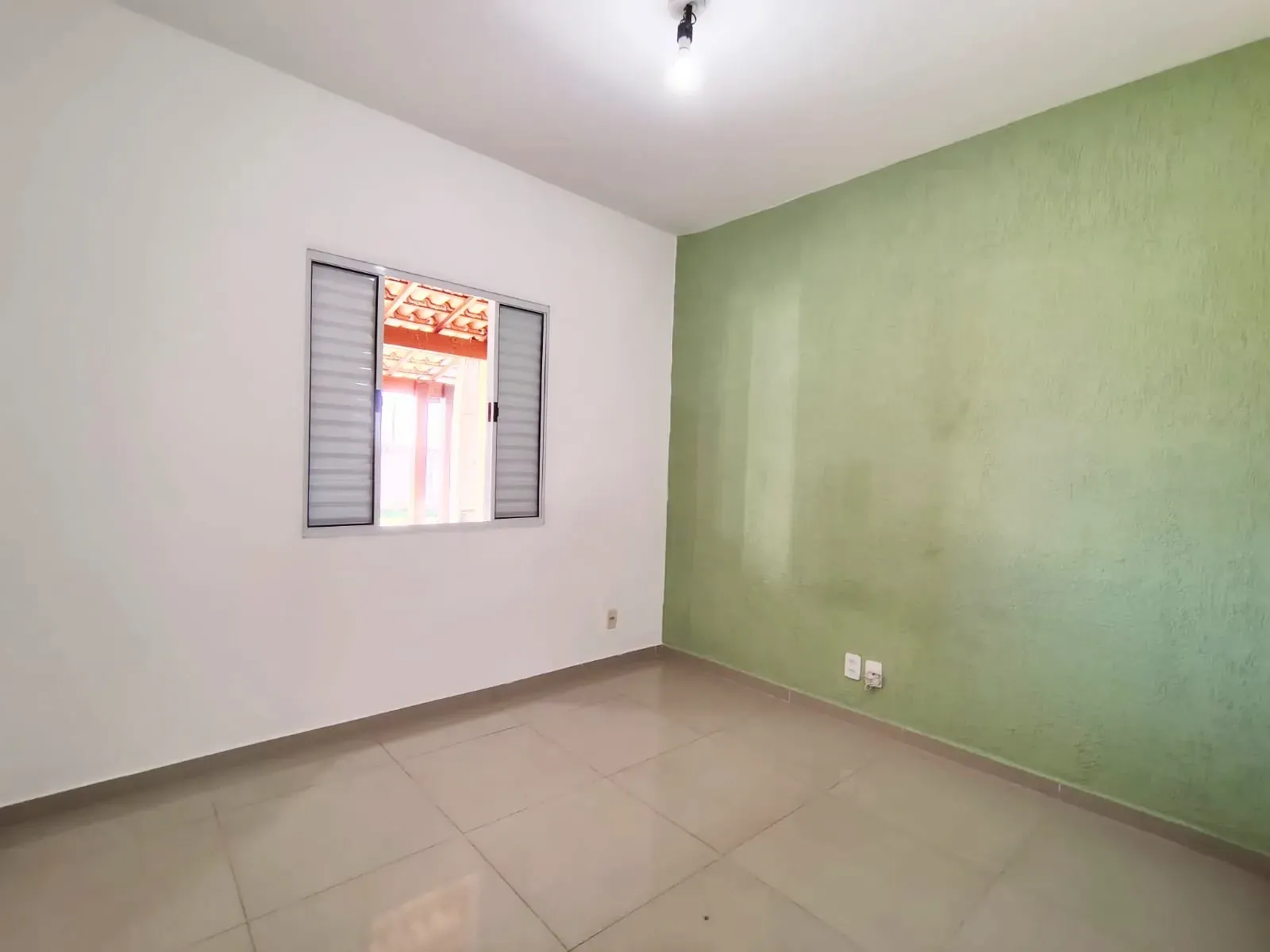 Imagem Casa de Condomínio com 2 Quartos à Venda, 97 metros em Lopes de Oliveira - Sorocaba