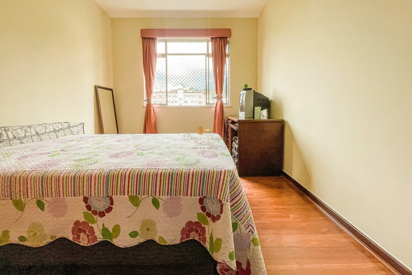 Imagem Apartamento para Venda em Teresópolis / RJ no bairro Alto