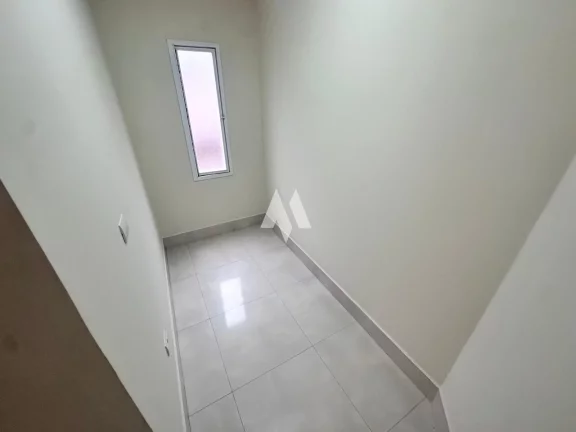 Imagem Casa Tríplex à Venda – Alto Padrão no Bairro Aparecida, Grande oportunidade.....