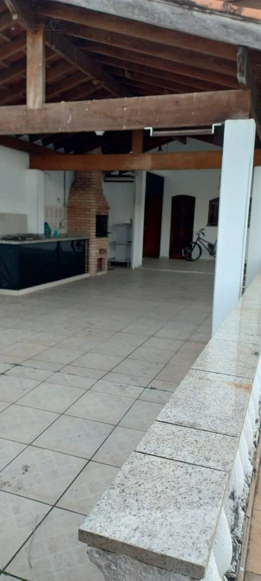Imagem Aluga-se Sobrado no Bairro Bela Vista