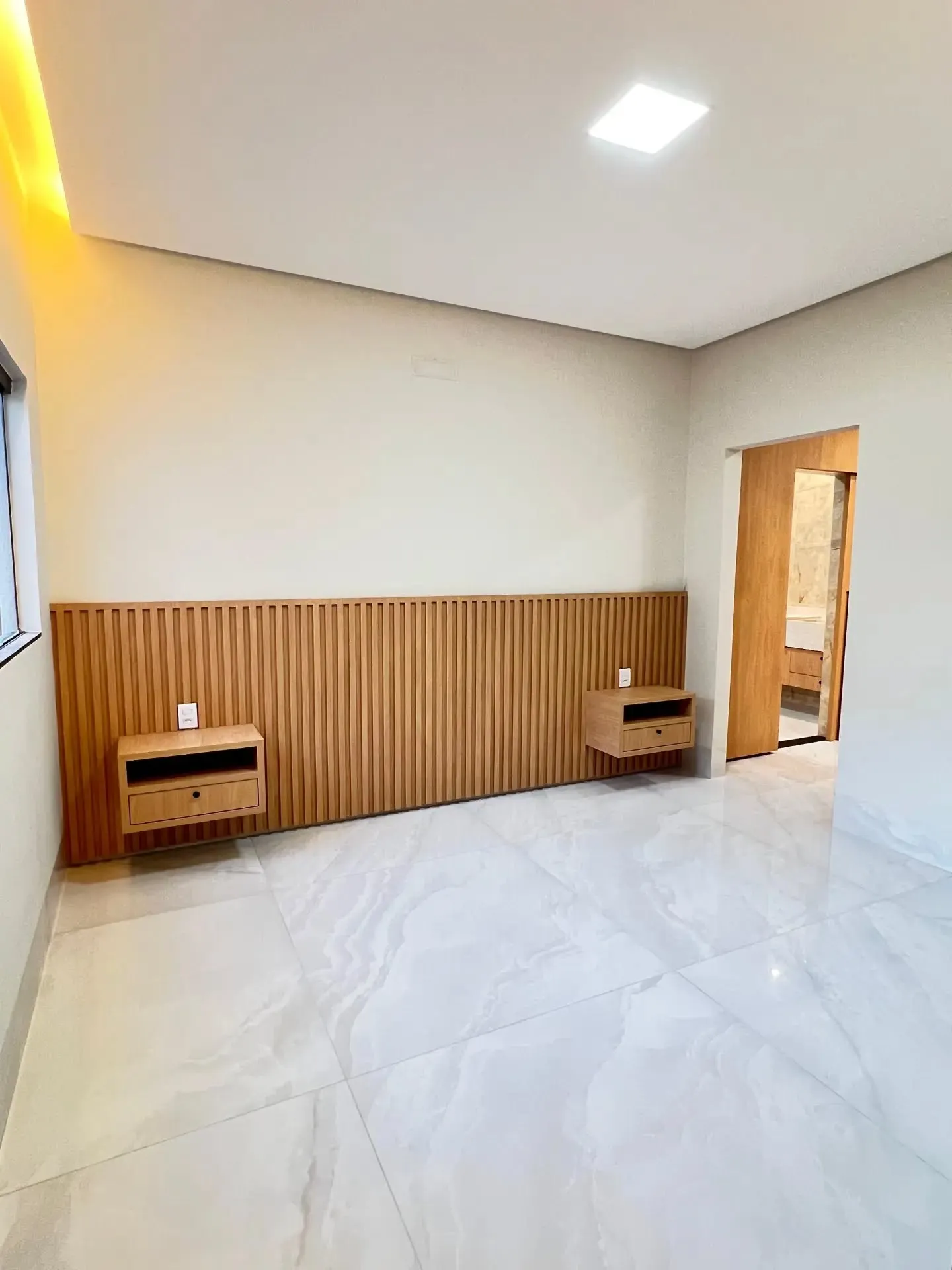 Imagem Casa Sozinha No Lote No Faicalville Com Lazer Completo