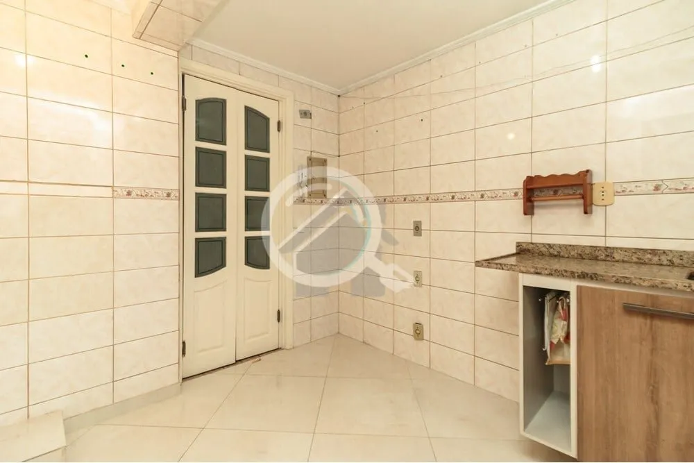 Imagem Descubra o seu novo lar na vibrante Cidade Baixa, Porto Alegre, RS! Este apartamento residencial, di...