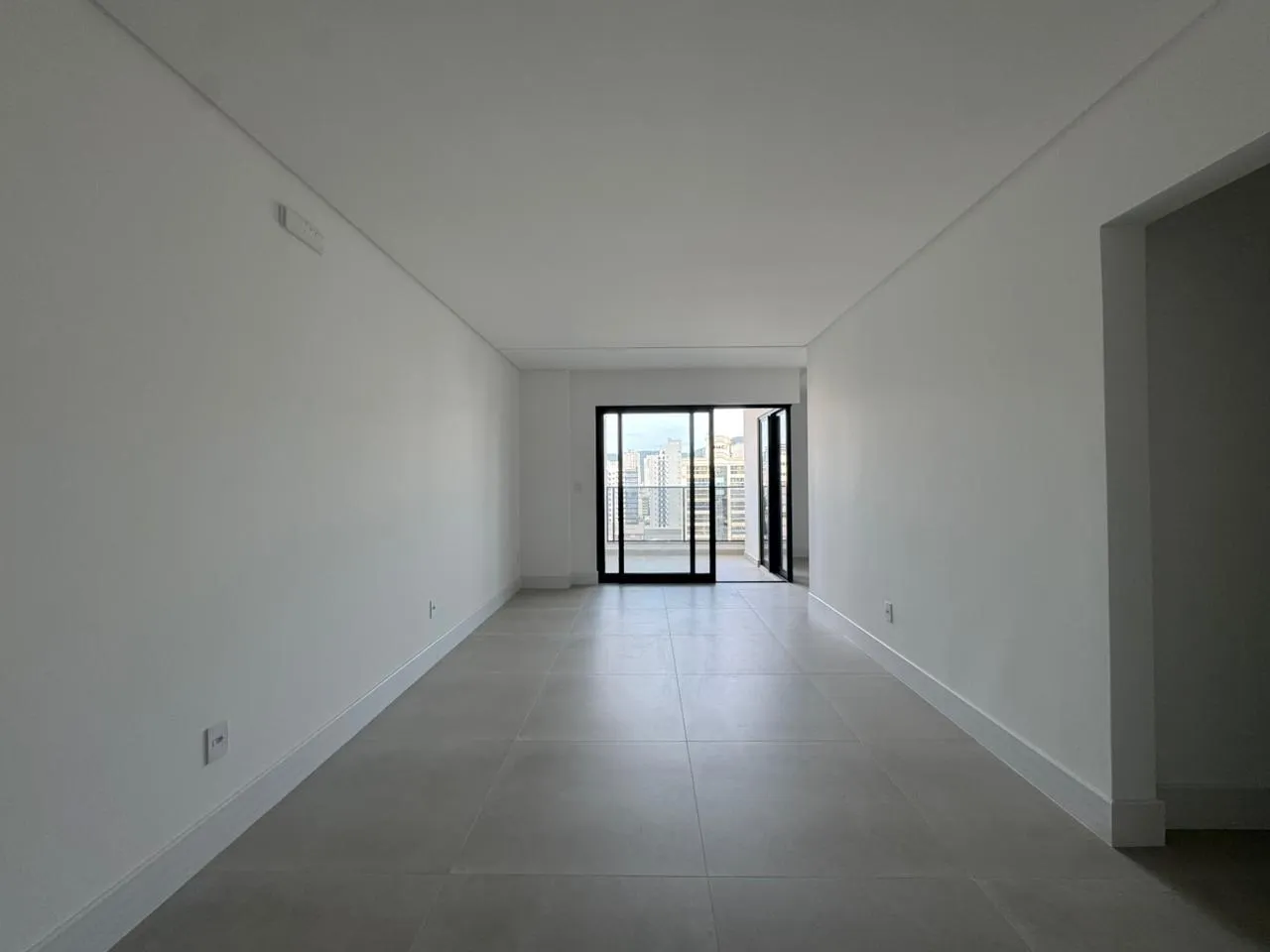 Imagem Apartamento à venda com 90m2 por R$ 1.600.000,00