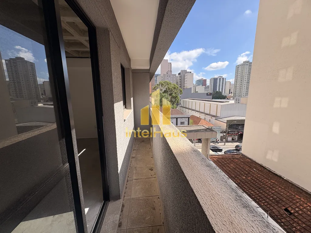 Imagem Excelente oportunidade para quem busca uma sala comercial em localização estratégica no Centro de...