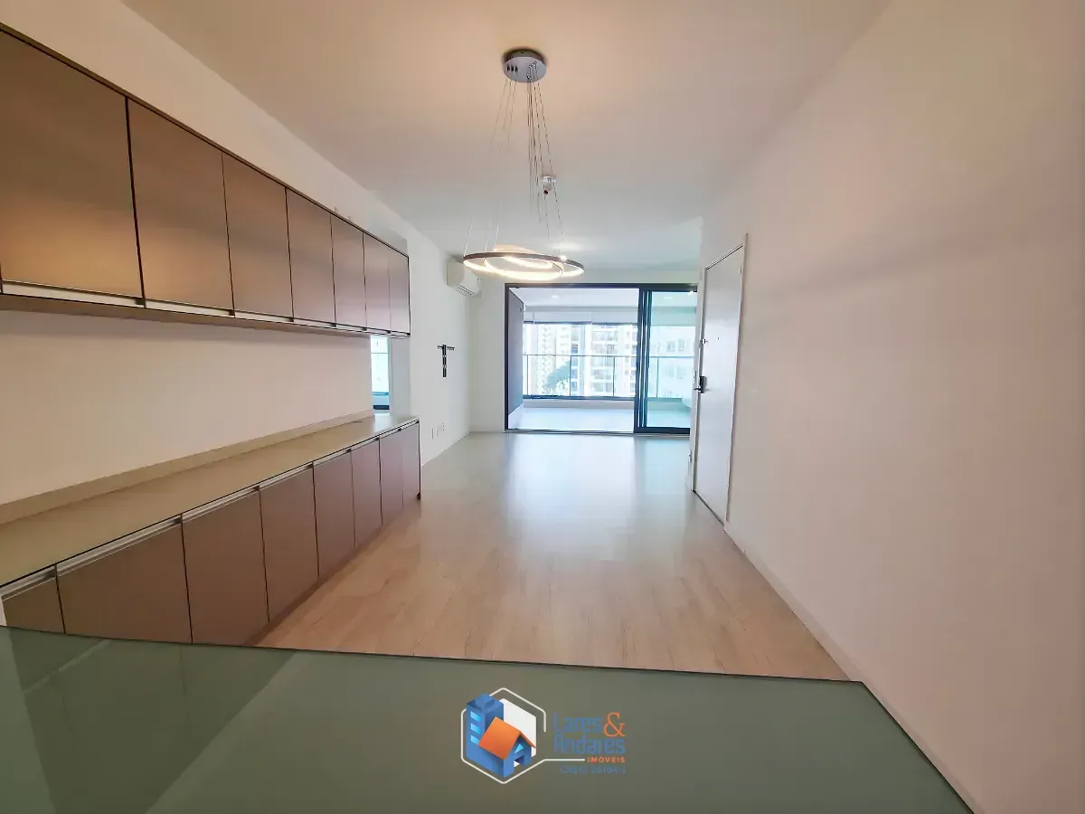 Imagem Apartamento para venda em Moema com 2 quartos, sendo 2 suítes, 115m²