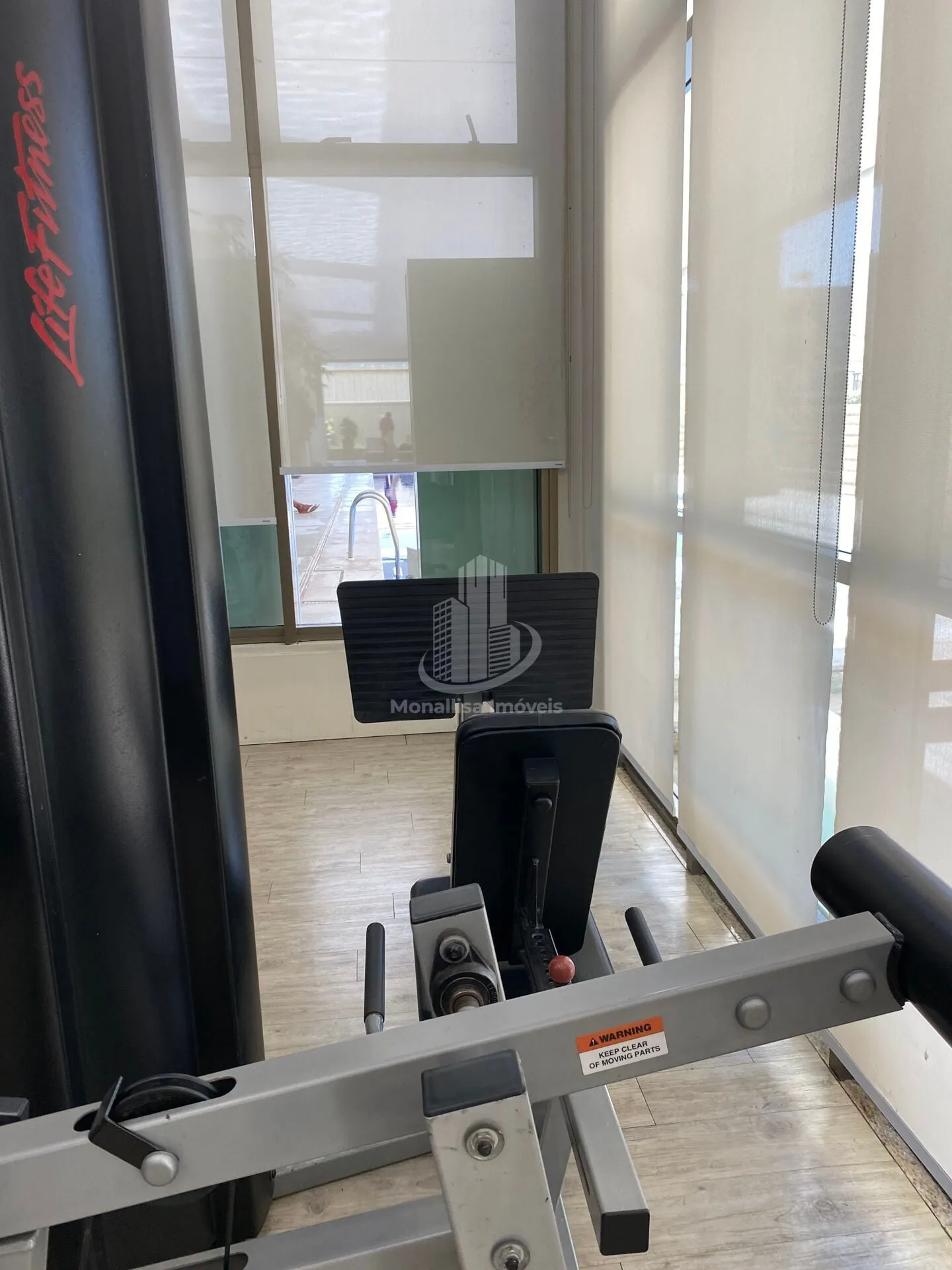 Imagem Sala comercial mobiliada com vaga na Barra da Tijuca