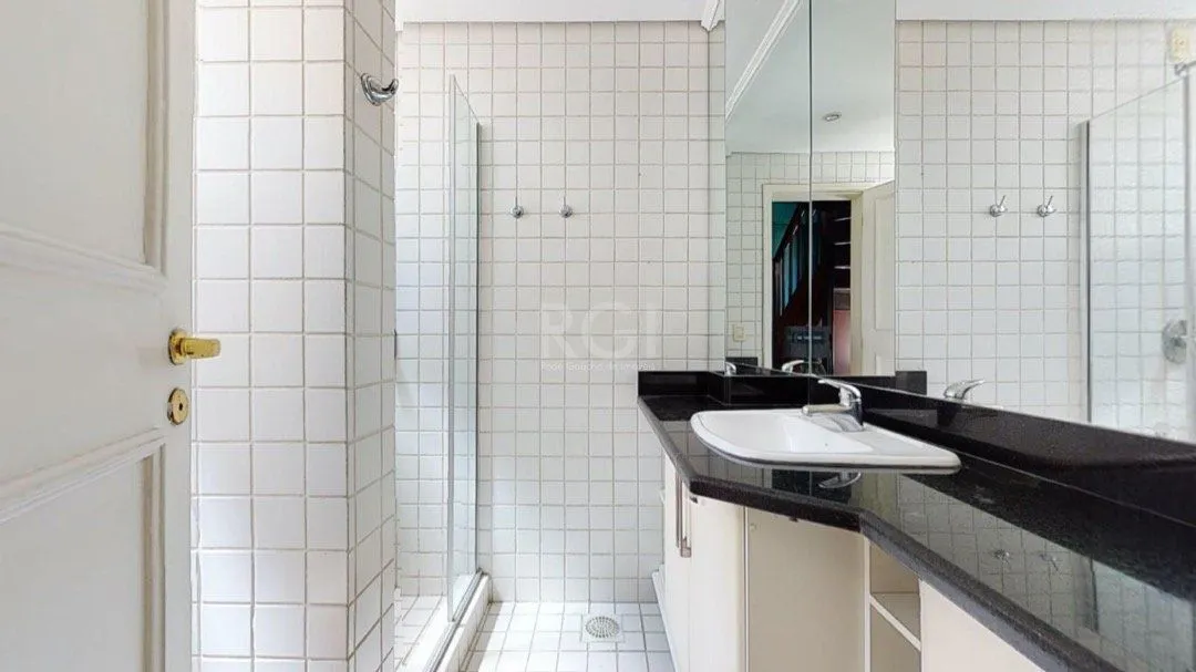 Imagem Casa para Venda - 130m², 3 dormitórios, sendo 1 suites, Cidade Baixa