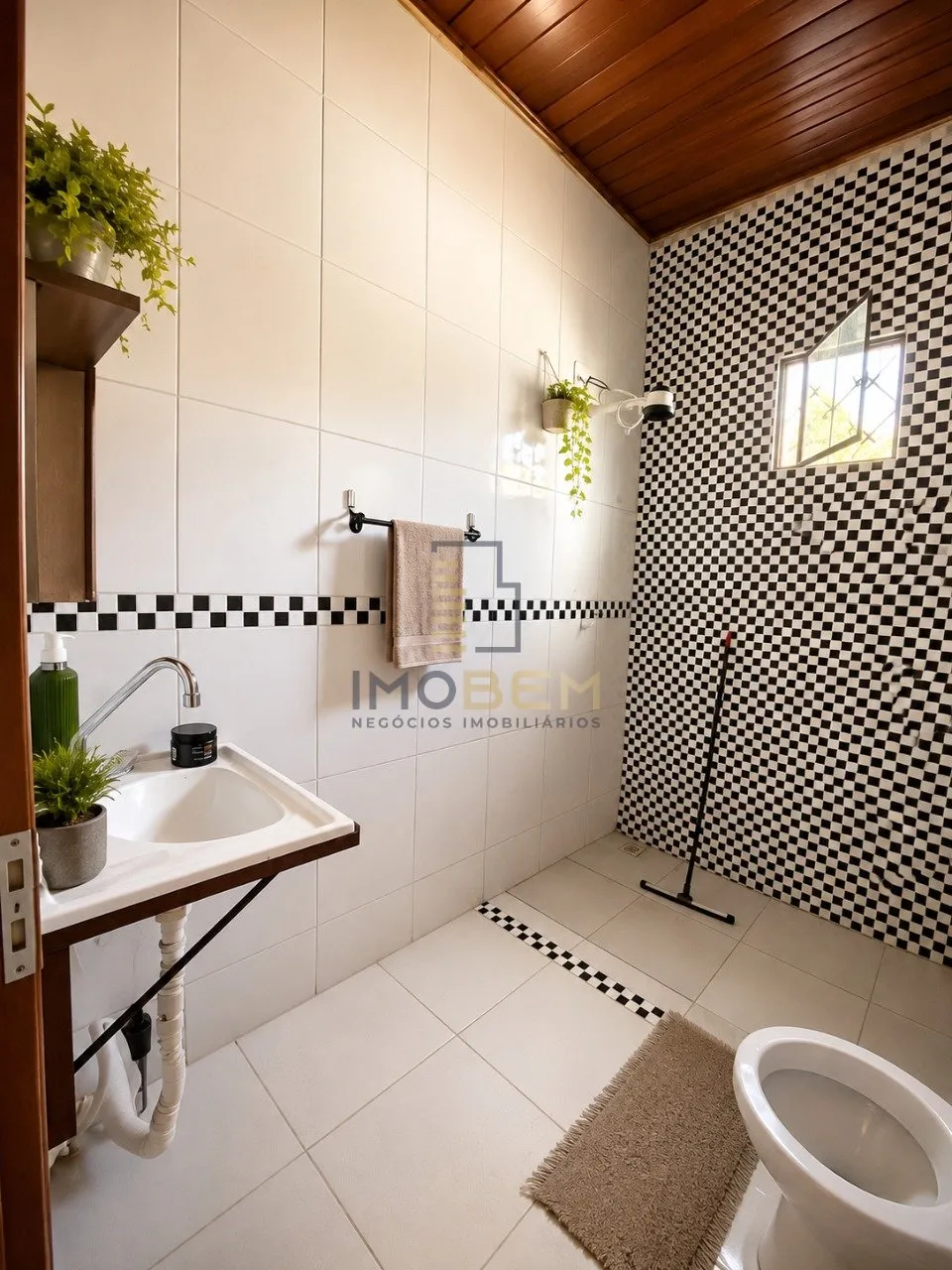 Imagem Linda casa à venda no Jardim das Oliveiras, em Sinop. Com uma área total de 130 m², este imóvel ...