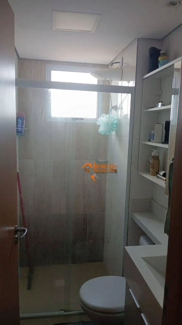 Imagem Apartamento com 2 dormitórios à venda, 38 m² por R$ 290.000,00 - São João - Guarulhos/SP