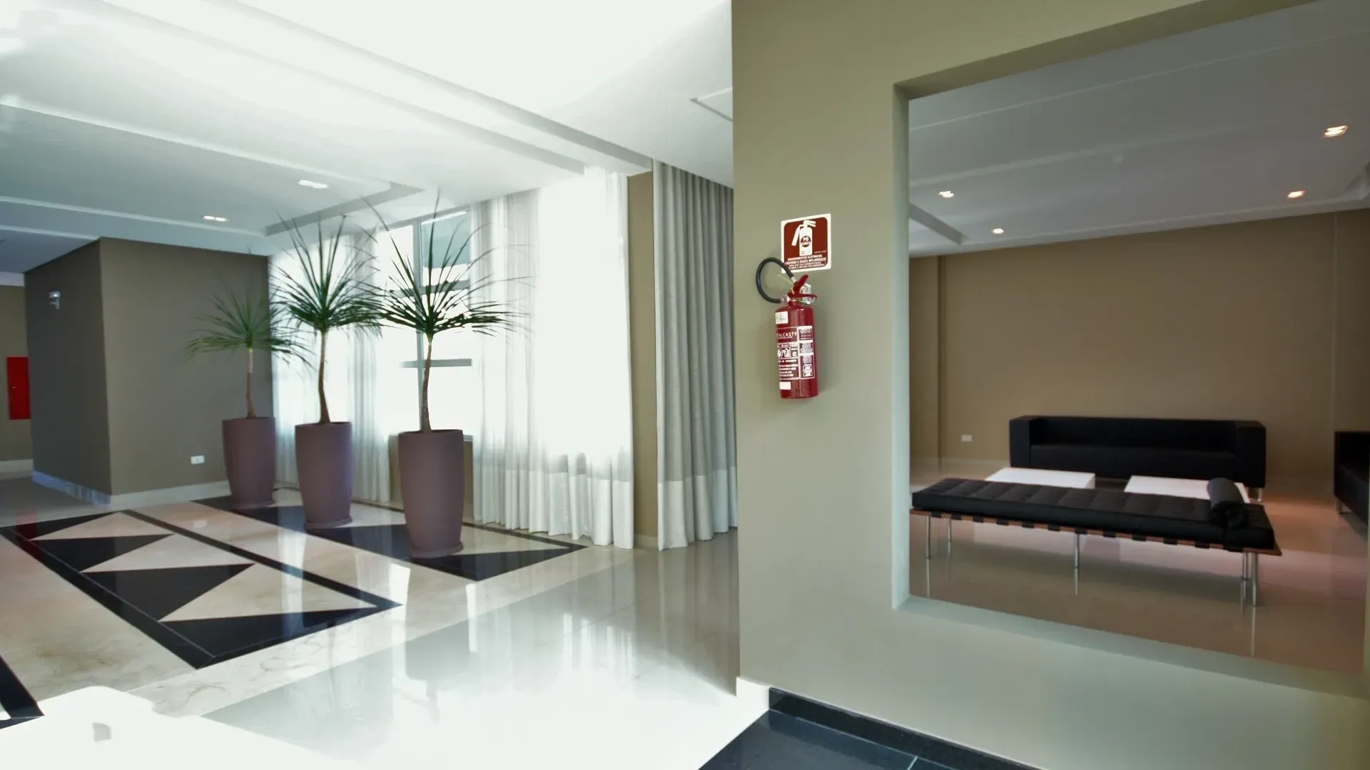 Imagem Apartamento com 3 Quartos à Venda, 60 m² em Juvevê - Curitiba