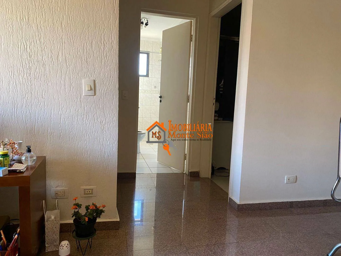 Imagem Apartamento com 2 dormitórios à venda, 65 m² por R$ 405.000,00 - Vila Rosália - Guarulhos/SP