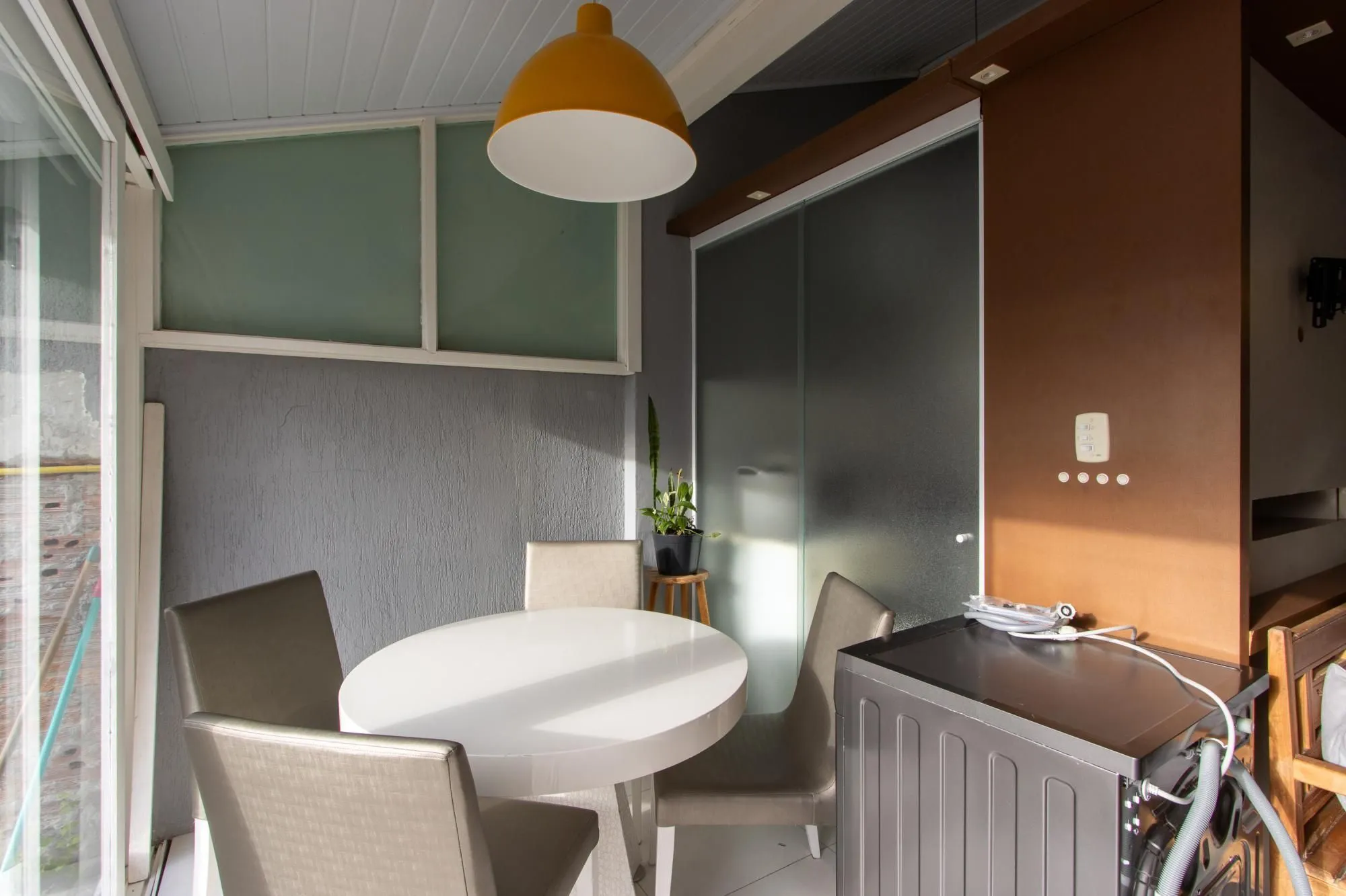 Imagem Casa sobrado, 3 quartos, 1 suite, 3 banheiros, 3 vagas em Ipanema