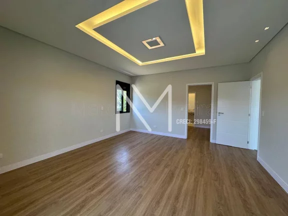 Imagem Casa Alto padrão à Venda - 4 Quartos - 4 Suítes - JD Golfe - Urbanova