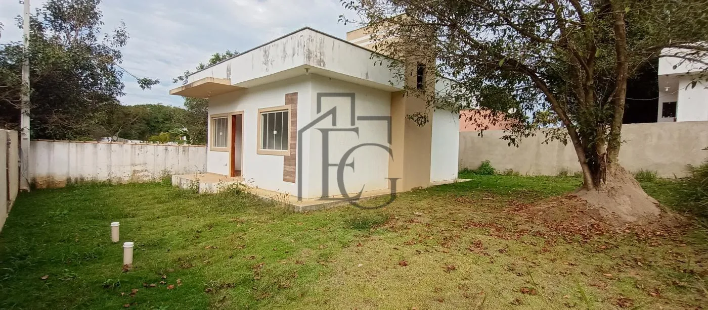 Imagem Casa para Venda em Saquarema, Bonsucesso (Bacaxá), 2 dormitórios, 1 banheiro, 1 vaga