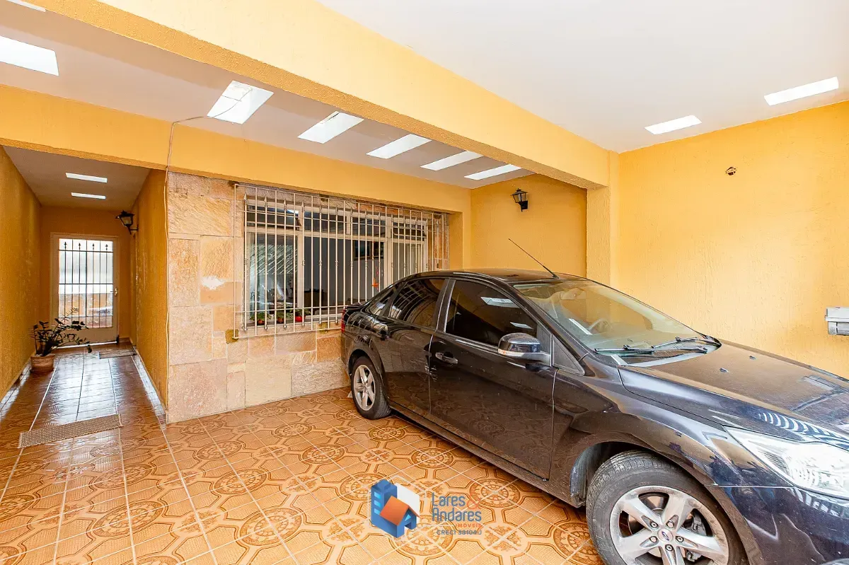 Imagem Sobrado para venda em Jardim Umuarama com 3 quartos, sendo 1 suíte, 396m²