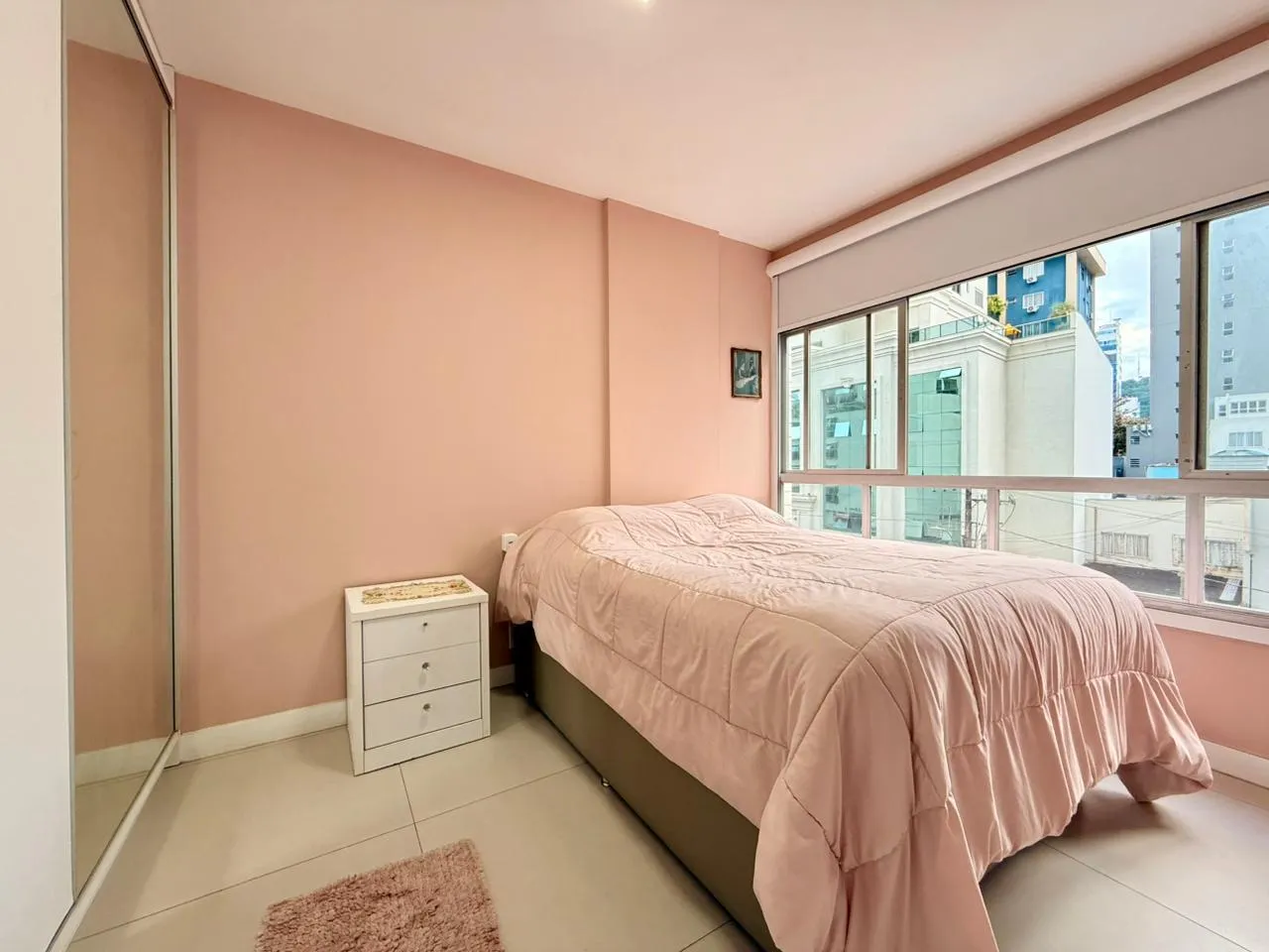 Imagem Apartamento com vista para o mar à venda com 120m2 por R$ 2.300.000,00