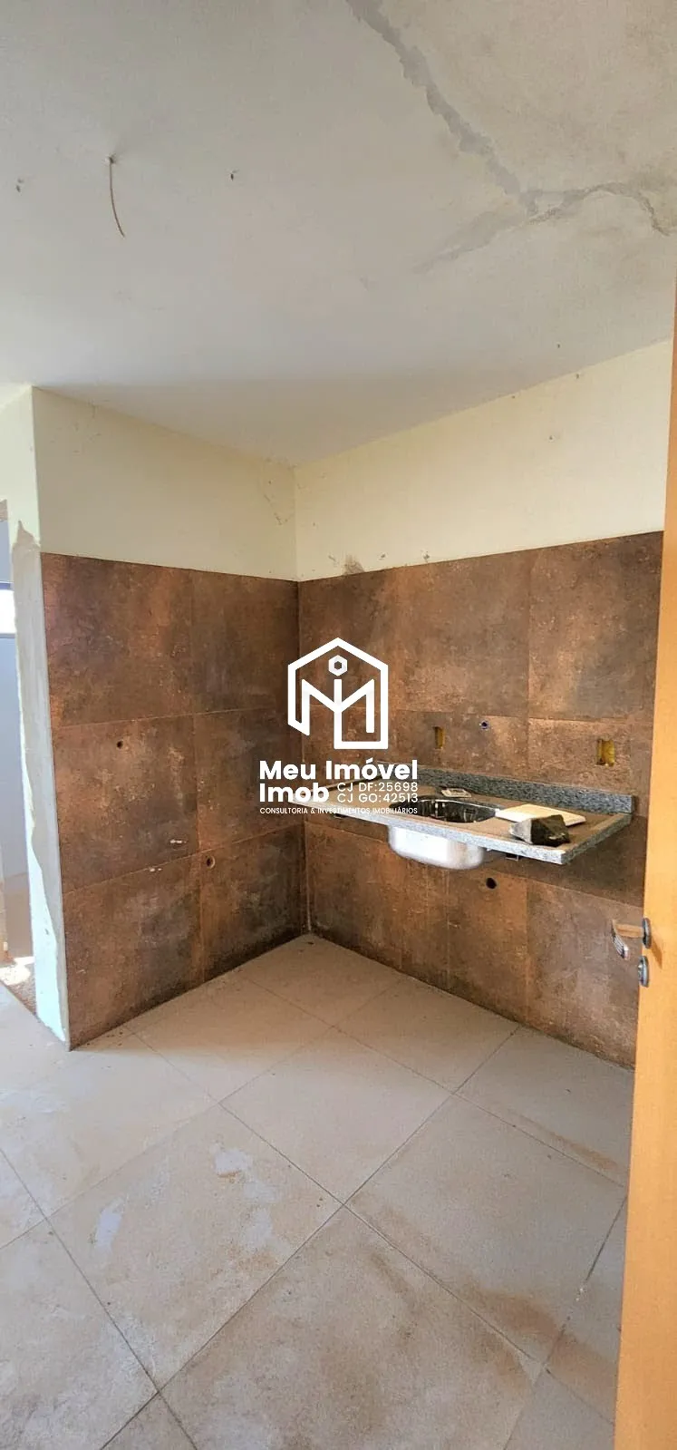 Imagem Prédio 6 Quartos 113m² Térreo Locação Recanto das Emas