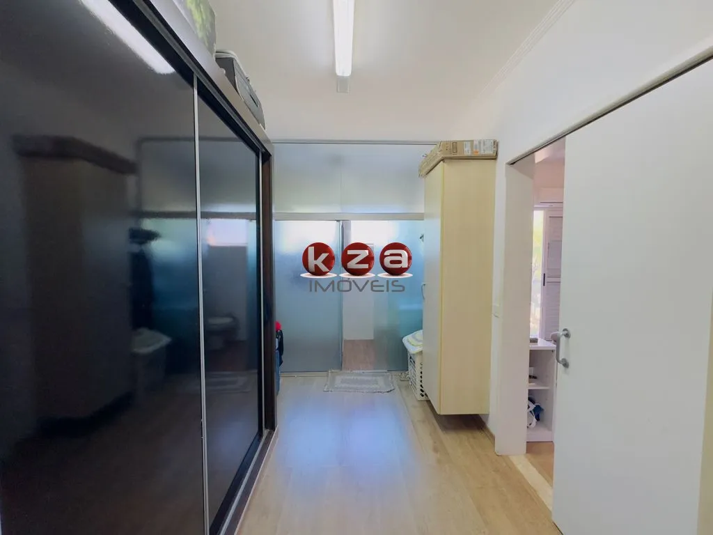 Imagem Casa venda em Valinhos-SP, Condomínio Residencial Itamambuca - 4 quartos, 1 suíte, 2 salas, 3 banheiros, 200,00 m² e Spa. Confira!