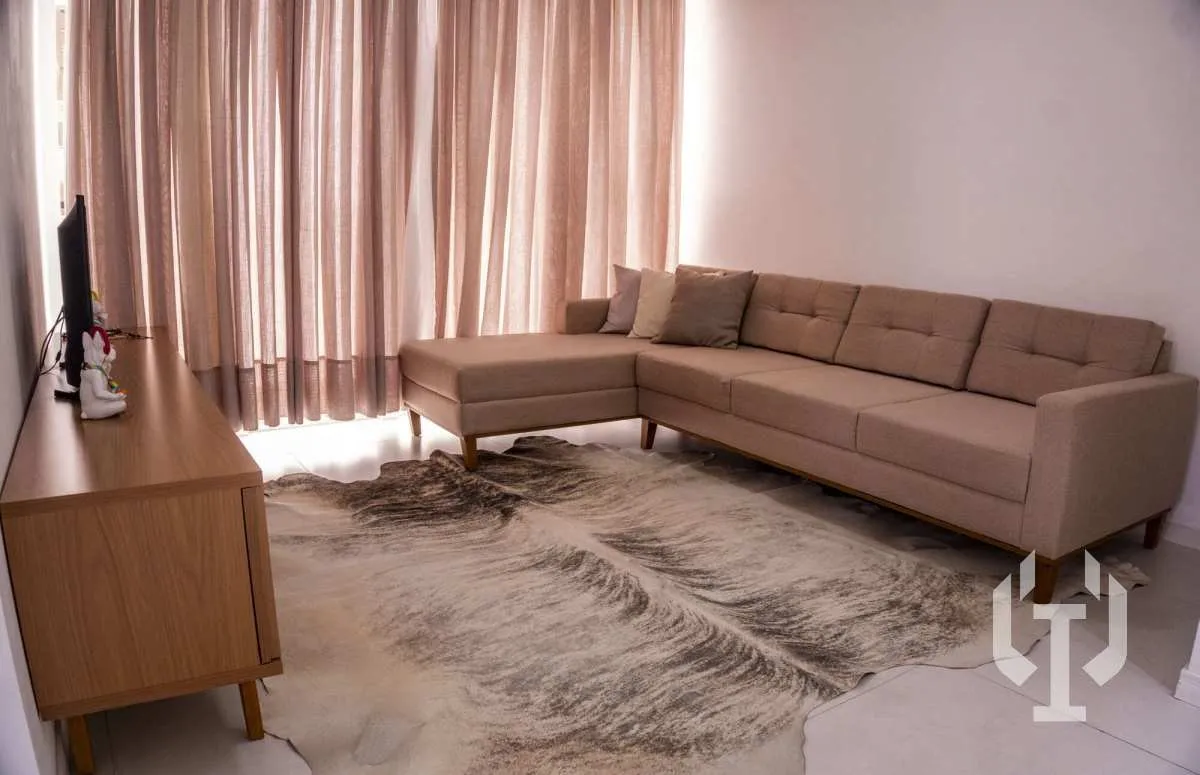 Imagem Apartamento mobiliado de 3 suítes em Meia Praia