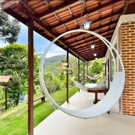 Imagem UM PARAÍSO EM MEIO A MATA ATLÂNTICA. CASA DE CAMPO MODERNA ALTO PADRÃO MOBILIADA COM PORTEIRA FECHADA.