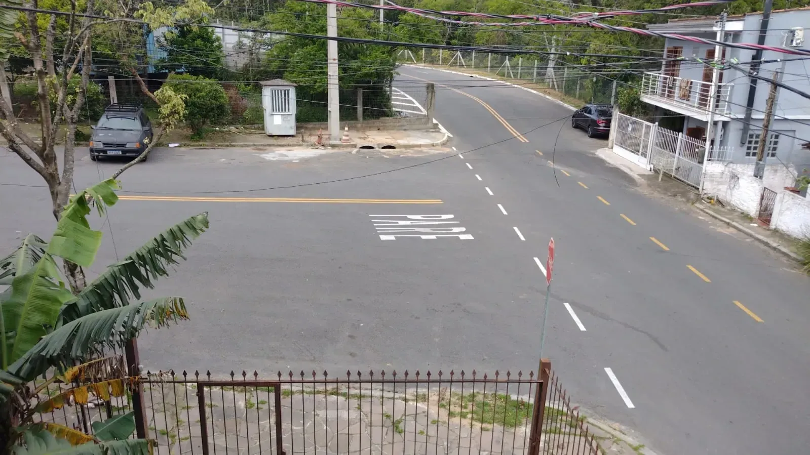 Imagem Casa com 3 Quartos à Venda, 200 m² em Jardim Sabará - Porto Alegre