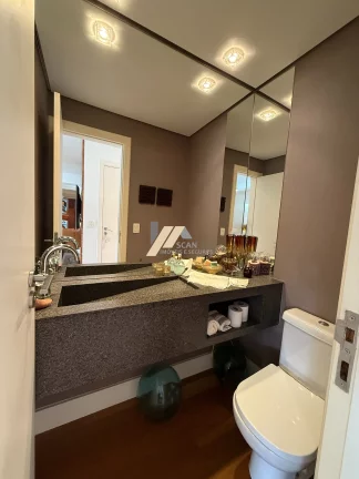 Imagem Apartamento à venda com 2 quartos no Cambuí em Campinas-SP.