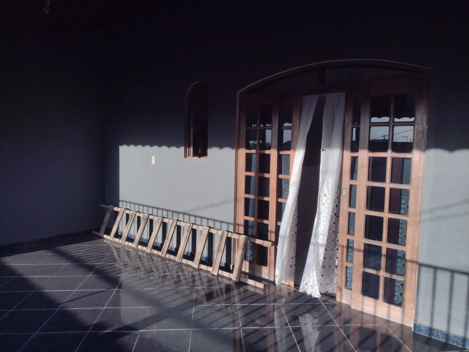 Imagem Casa a Venda com 3 dormitórios no Jardim São Guilherme