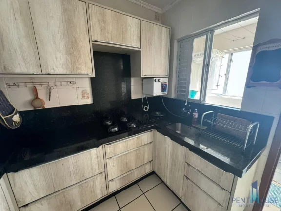 Imagem Apartamento Quadra Mar para Venda em Balneário Camboriú, CENTRO, 2 dormitórios, 1 suíte, 2 banheiros, 1 vaga