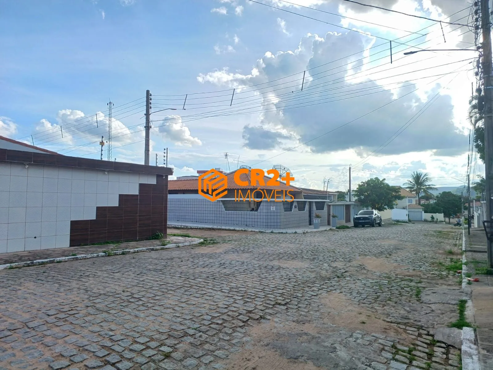 Imagem Casa 6 dormitórios à venda Centro Pesqueira/PE
